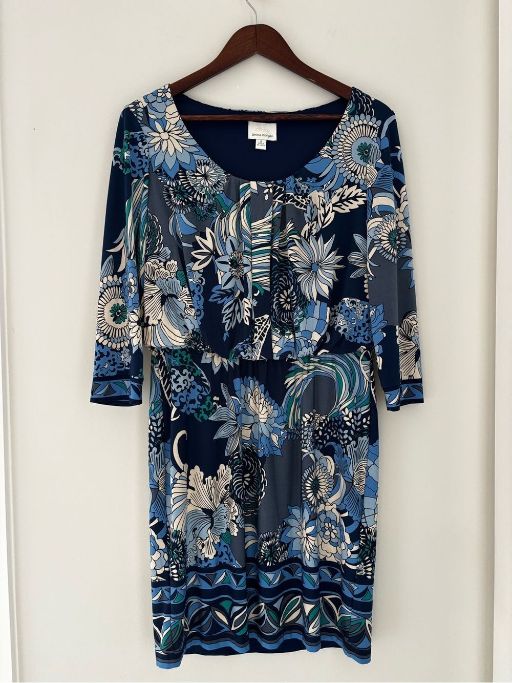 Donna Morgan Blue Floral Blouson Dress Size 8 Retro Mod Stretch Knit